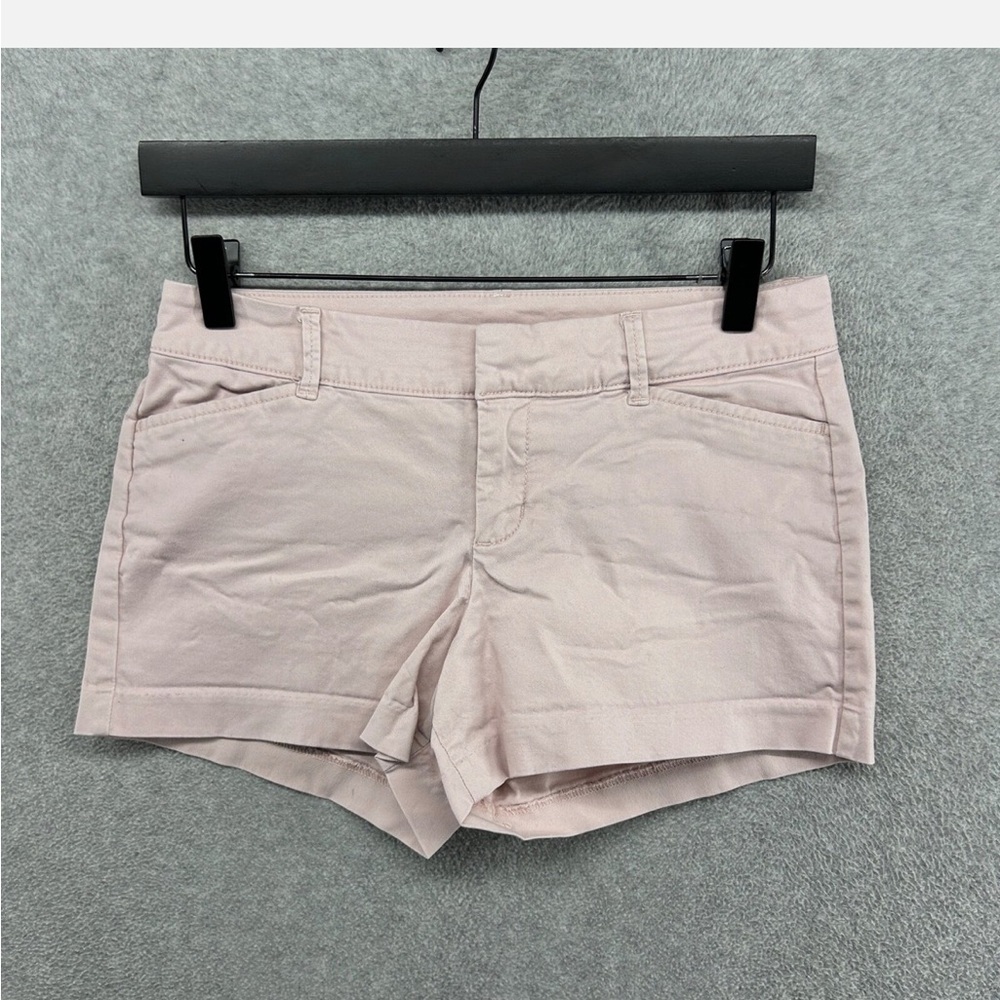 Old Navy Women's Pink Pixie Chino Shorts Size 4